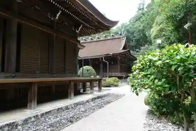 多田神社の本殿・本堂