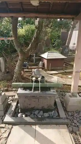 境木地蔵尊の手水舎