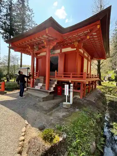 達谷西光寺(岩手県)