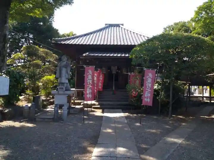 観音寺の本殿・本堂