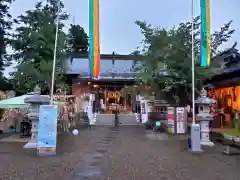 二柱神社の建物その他