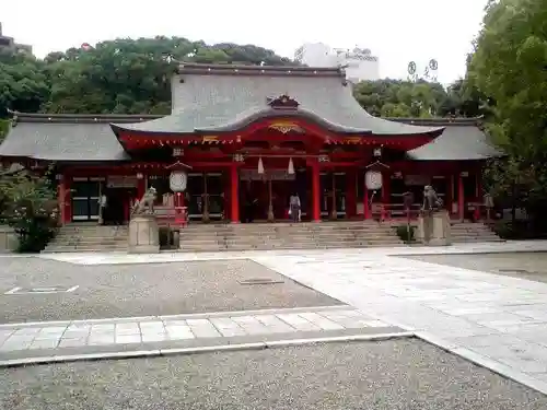 生田神社の本殿