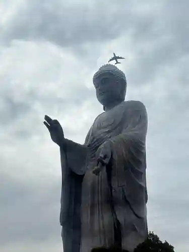 東本願寺本廟 牛久浄苑（牛久大仏）(茨城県)