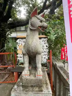 笠䅣稲荷神社の{uncategorized: "未分類", other: "その他", undefined: "問題あり", building: "その他建物", grave: "お墓", sacred_gate: "鳥居", guardian: "狛犬", statue: "像", buddha: "仏像", history: "歴史", nature: "自然", garden: "庭園", animal: "動物", pagoda: "塔", temizu: "手水舎", mountain_gate: "山門・神門", sanctuary: "本殿・本堂", subordinate: "末社・摂社", art: "芸術", scenery: "景色", jizo: "地蔵", ema: "絵馬", goshuin: "御朱印", omikuji: "おみくじ", items: "授与品その他", amulet: "お守り", goshuincho: "御朱印帳", eats: "食事", festival: "お祭り", votive_dance: "神楽", shichigosan: "七五三参", wedding: "結婚式", experience: "体験その他", initially: "初詣", around: "周辺", anti_infection: "感染症対策"}