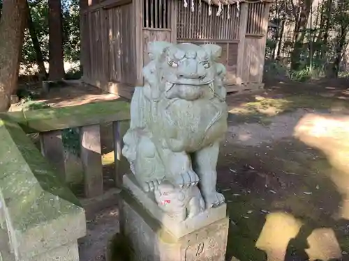 雷電神社の狛犬