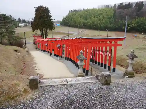 高屋敷稲荷神社の鳥居