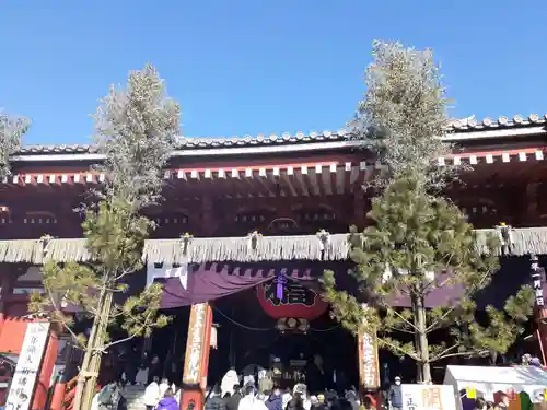 浅草寺の山門・神門