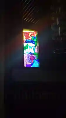 本覚寺のステンドグラス