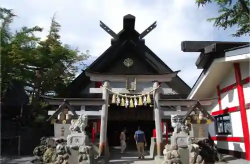 冨士山小御嶽神社の本殿・本堂