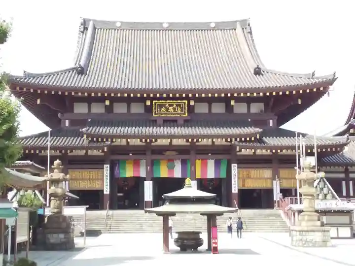 川崎大師(平間寺)の本殿・本堂