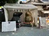 川越熊野神社の{uncategorized: "未分類", other: "その他", undefined: "問題あり", building: "その他建物", grave: "お墓", sacred_gate: "鳥居", guardian: "狛犬", statue: "像", buddha: "仏像", history: "歴史", nature: "自然", garden: "庭園", animal: "動物", pagoda: "塔", temizu: "手水舎", mountain_gate: "山門・神門", sanctuary: "本殿・本堂", subordinate: "末社・摂社", art: "芸術", scenery: "景色", jizo: "地蔵", ema: "絵馬", goshuin: "御朱印", omikuji: "おみくじ", items: "授与品その他", amulet: "お守り", goshuincho: "御朱印帳", eats: "食事", festival: "お祭り", votive_dance: "神楽", shichigosan: "七五三参", wedding: "結婚式", experience: "体験その他", initially: "初詣", around: "周辺", anti_infection: "感染症対策"}