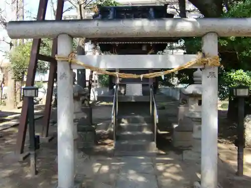 栗原氷川神社の末社・摂社