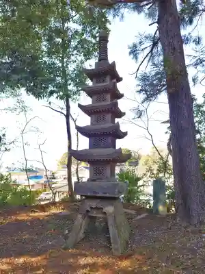 天岑寺の{uncategorized: "未分類", other: "その他", undefined: "問題あり", building: "その他建物", grave: "お墓", sacred_gate: "鳥居", guardian: "狛犬", statue: "像", buddha: "仏像", history: "歴史", nature: "自然", garden: "庭園", animal: "動物", pagoda: "塔", temizu: "手水舎", mountain_gate: "山門・神門", sanctuary: "本殿・本堂", subordinate: "末社・摂社", art: "芸術", scenery: "景色", jizo: "地蔵", ema: "絵馬", goshuin: "御朱印", omikuji: "おみくじ", items: "授与品その他", amulet: "お守り", goshuincho: "御朱印帳", eats: "食事", festival: "お祭り", votive_dance: "神楽", shichigosan: "七五三参", wedding: "結婚式", experience: "体験その他", initially: "初詣", around: "周辺", anti_infection: "感染症対策"}
