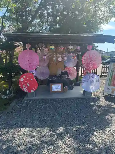 伊達神社の{uncategorized: "未分類", other: "その他", undefined: "問題あり", building: "その他建物", grave: "お墓", sacred_gate: "鳥居", guardian: "狛犬", statue: "像", buddha: "仏像", history: "歴史", nature: "自然", garden: "庭園", animal: "動物", pagoda: "塔", temizu: "手水舎", mountain_gate: "山門・神門", sanctuary: "本殿・本堂", subordinate: "末社・摂社", art: "芸術", scenery: "景色", jizo: "地蔵", ema: "絵馬", goshuin: "御朱印", omikuji: "おみくじ", items: "授与品その他", amulet: "お守り", goshuincho: "御朱印帳", eats: "食事", festival: "お祭り", votive_dance: "神楽", shichigosan: "七五三参", wedding: "結婚式", experience: "体験その他", initially: "初詣", around: "周辺", anti_infection: "感染症対策"}