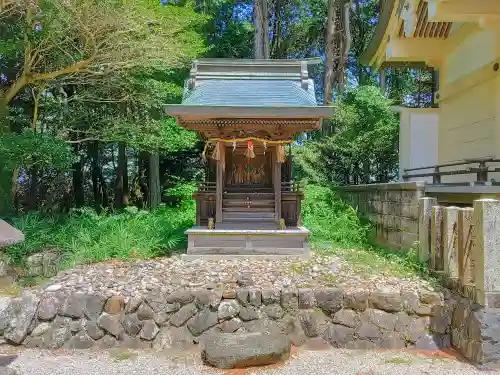 諏訪社（中志段味）の末社・摂社