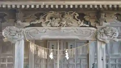 諏訪神社の本殿・本堂