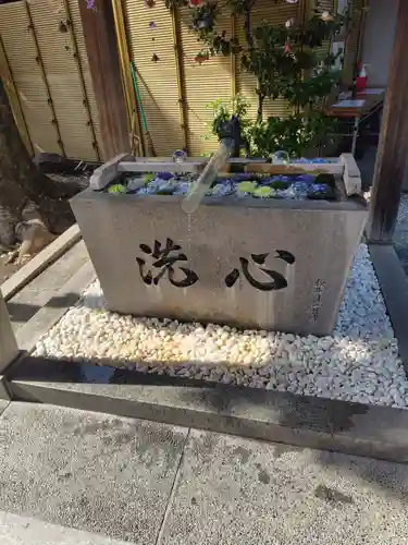 蛇窪神社の手水舎