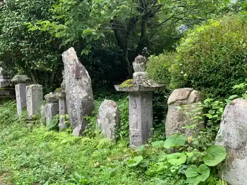 華藏寺(梅澤不動尊) のその他建物