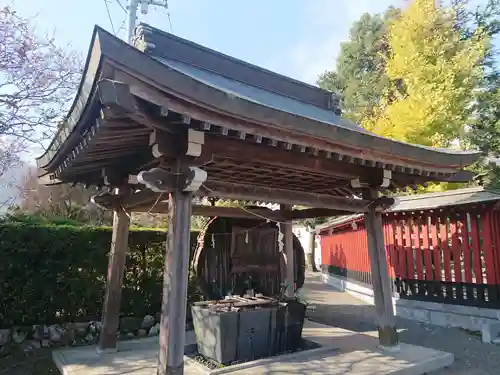 八幡神社の手水舎