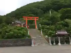 羅臼神社の建物その他