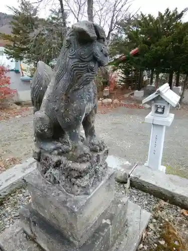 丸瀬布神社の狛犬