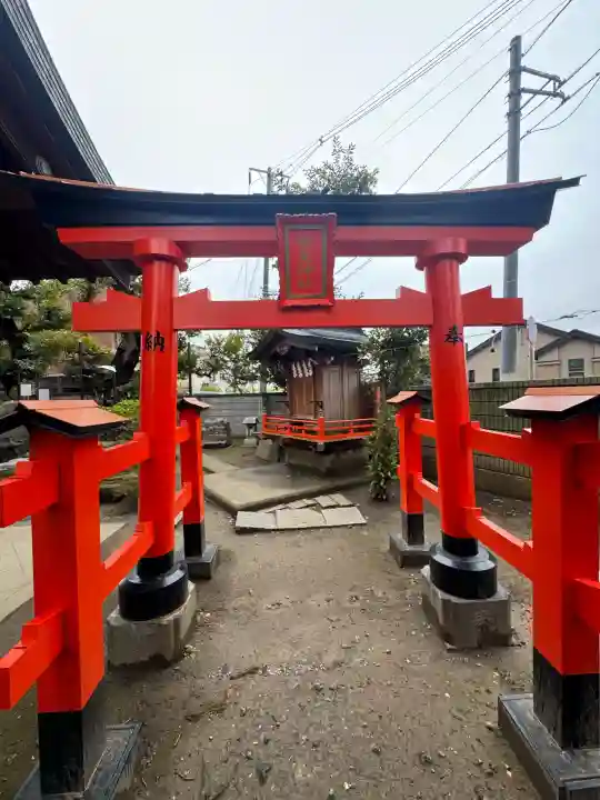 葛西神社の{uncategorized: "未分類", other: "その他", undefined: "問題あり", building: "その他建物", grave: "お墓", sacred_gate: "鳥居", guardian: "狛犬", statue: "像", buddha: "仏像", history: "歴史", nature: "自然", garden: "庭園", animal: "動物", pagoda: "塔", temizu: "手水舎", mountain_gate: "山門・神門", sanctuary: "本殿・本堂", subordinate: "末社・摂社", art: "芸術", scenery: "景色", jizo: "地蔵", ema: "絵馬", goshuin: "御朱印", omikuji: "おみくじ", items: "授与品その他", amulet: "お守り", goshuincho: "御朱印帳", eats: "食事", festival: "お祭り", votive_dance: "神楽", shichigosan: "七五三参", wedding: "結婚式", experience: "体験その他", initially: "初詣", around: "周辺", anti_infection: "感染症対策"}