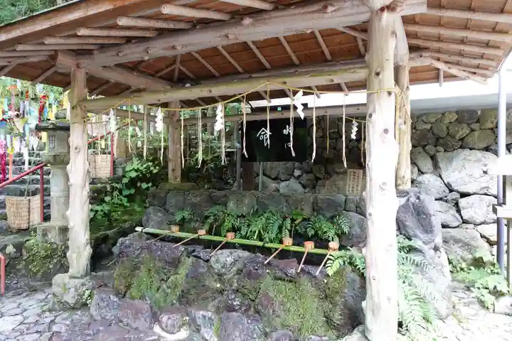 貴船神社の手水舎