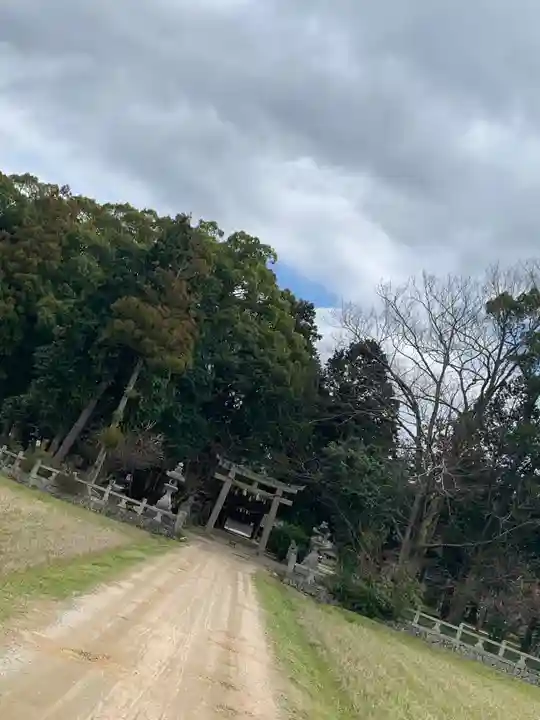 朝田神社の鳥居