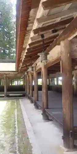 油日神社の建物その他