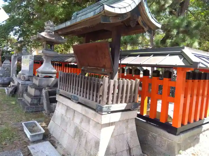 手原稲荷神社(滋賀県)