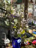 若宮神明社の{uncategorized: "未分類", other: "その他", undefined: "問題あり", building: "その他建物", grave: "お墓", sacred_gate: "鳥居", guardian: "狛犬", statue: "像", buddha: "仏像", history: "歴史", nature: "自然", garden: "庭園", animal: "動物", pagoda: "塔", temizu: "手水舎", mountain_gate: "山門・神門", sanctuary: "本殿・本堂", subordinate: "末社・摂社", art: "芸術", scenery: "景色", jizo: "地蔵", ema: "絵馬", goshuin: "御朱印", omikuji: "おみくじ", items: "授与品その他", amulet: "お守り", goshuincho: "御朱印帳", eats: "食事", festival: "お祭り", votive_dance: "神楽", shichigosan: "七五三参", wedding: "結婚式", experience: "体験その他", initially: "初詣", around: "周辺", anti_infection: "感染症対策"}