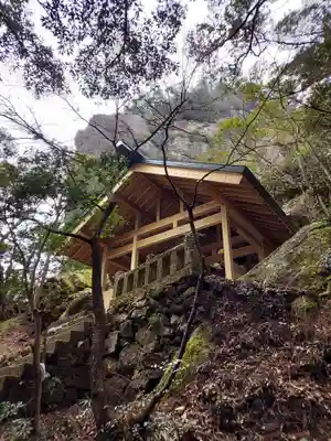 黒髪神社の本殿・本堂