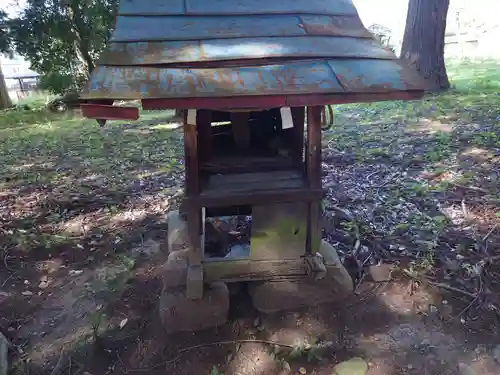 大井俣窪八幡神社の末社・摂社