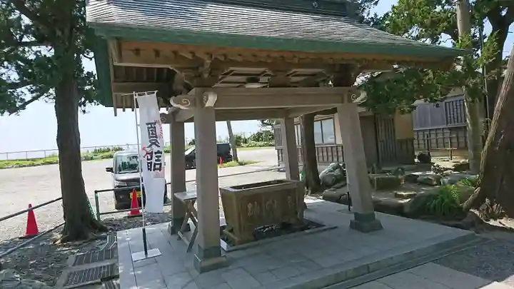 森戸大明神(森戸神社)の手水舎