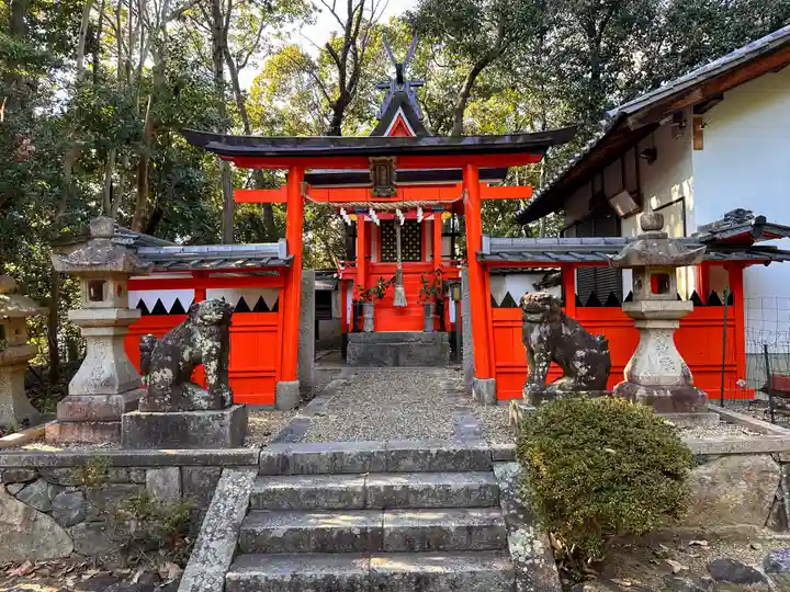 秋留八幡神社(奈良県)