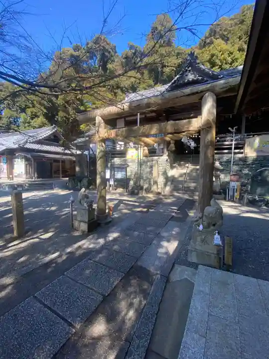 宇賀部神社の鳥居
