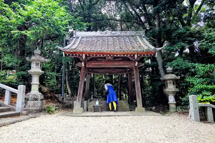 五社大明神社の手水舎