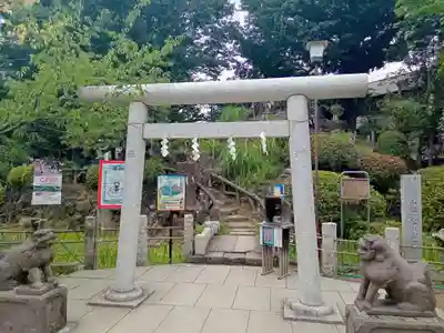 鳩森八幡神社(東京都)