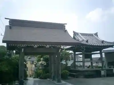 満福寺の本殿・本堂