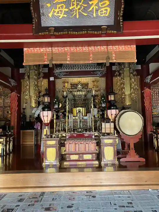 放生寺の本殿・本堂