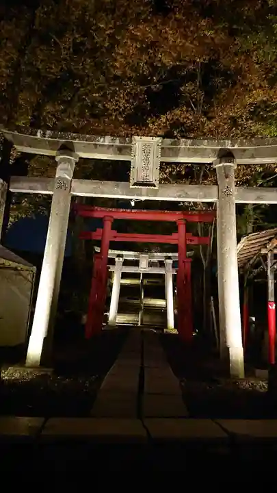鶴ケ城稲荷神社の鳥居