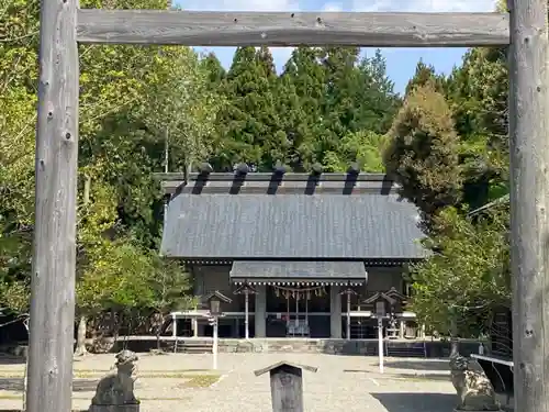 天照御祖神社の本殿