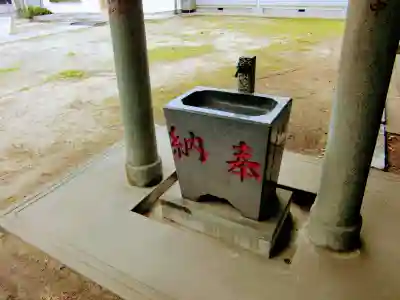 細田神社の手水舎