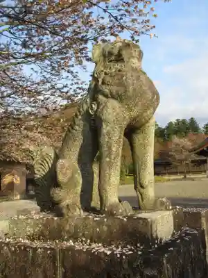 吉野神宮の狛犬