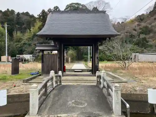 専称寺の山門・神門