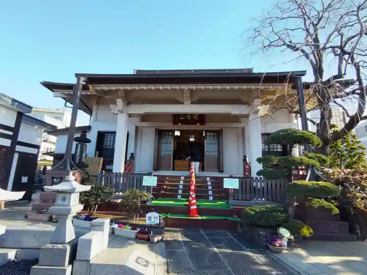 修性院の本殿・本堂