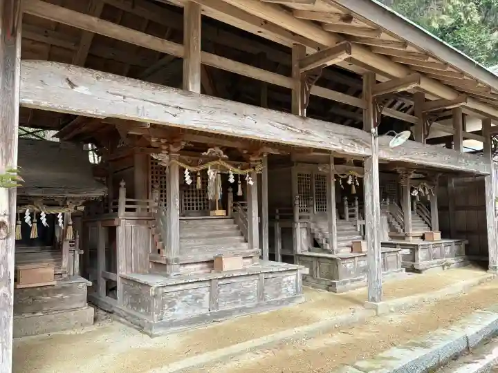 久佐々神社の末社・摂社