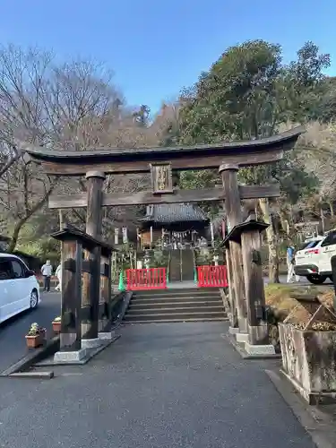 高尾山麓氷川神社(東京都)