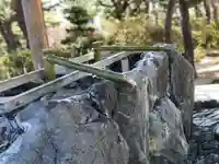 高司神社〜むすびの神の鎮まる社〜の手水舎