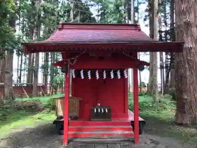 櫛引八幡宮の末社・摂社